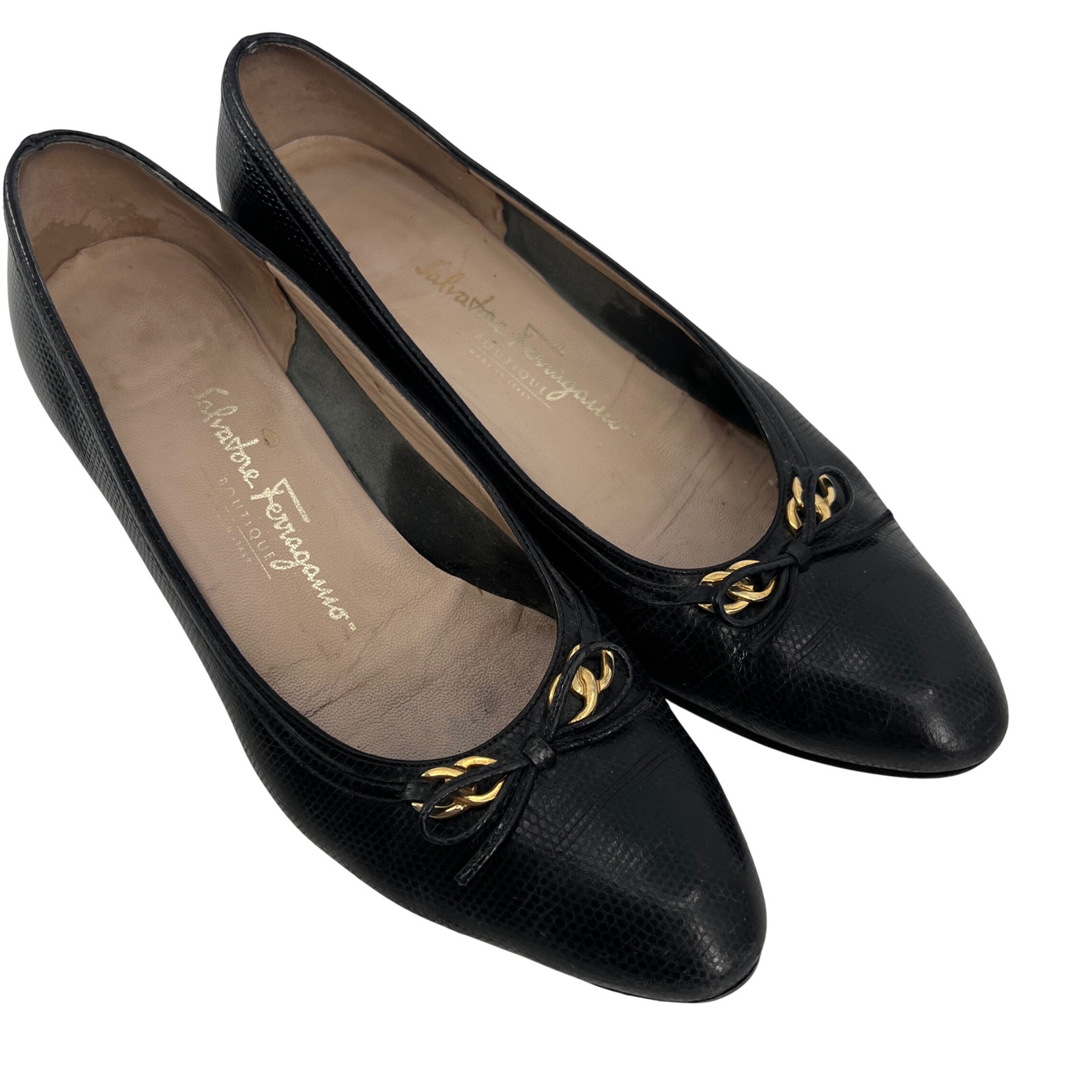 Salvatore Ferragamo Black Snake Leather Pumps Gold Chain Bow Size 9.5b Classic